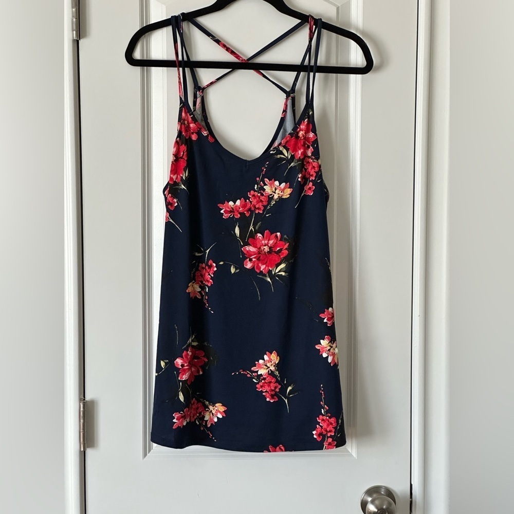 Papermoon Floral Navy Camisole Top, size 2X